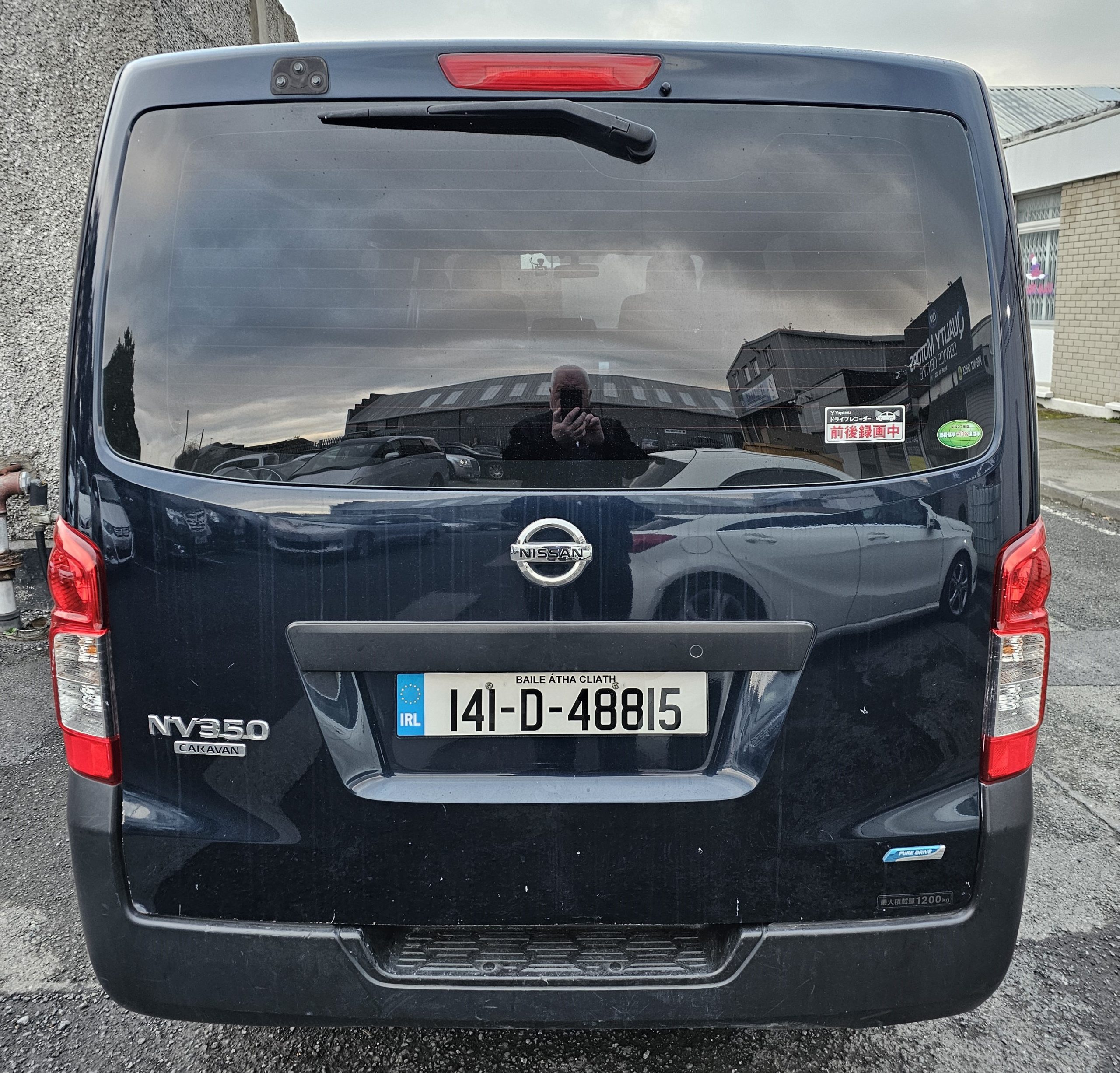 NISSAN-2