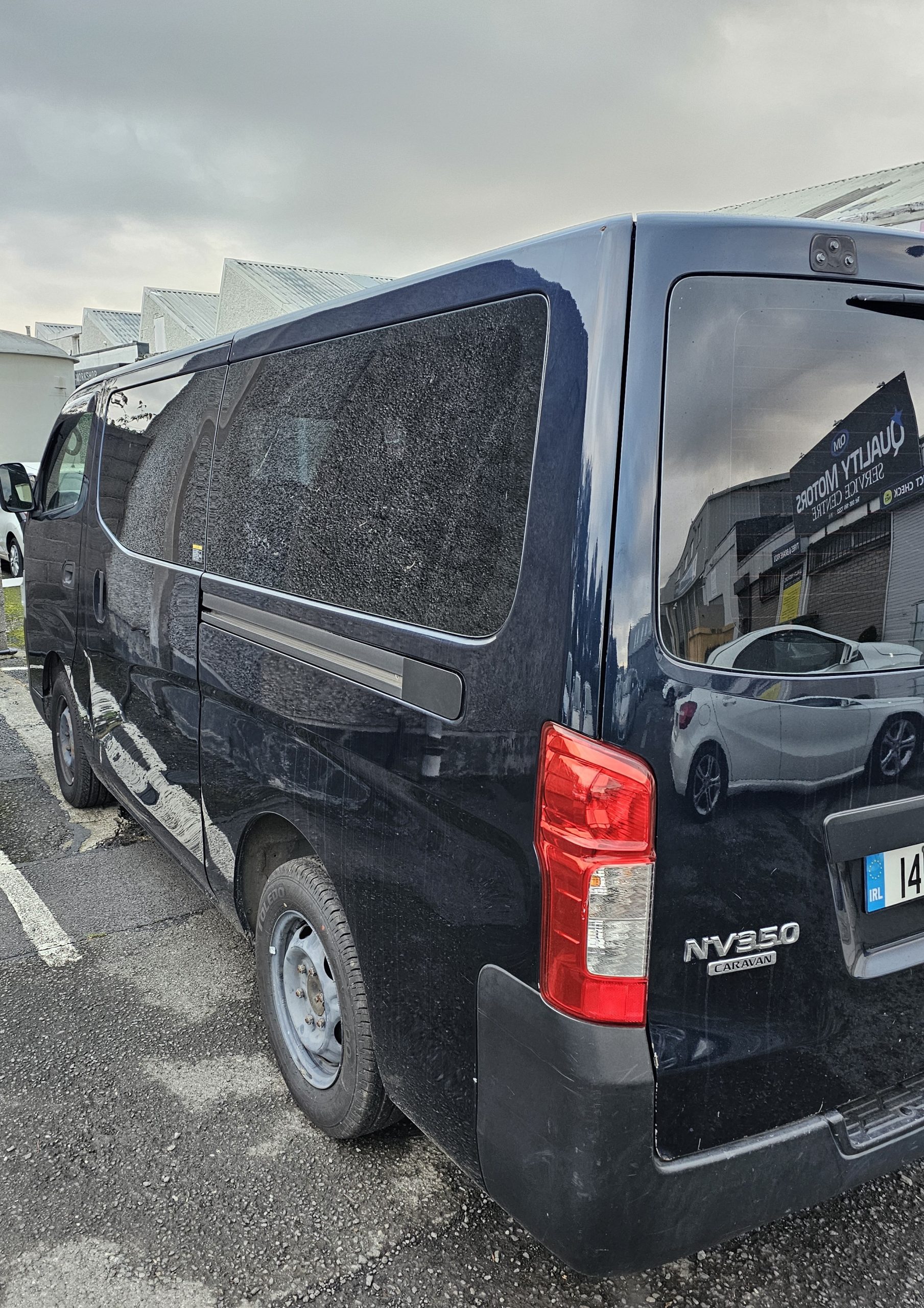 NISSAN-VAN-4
