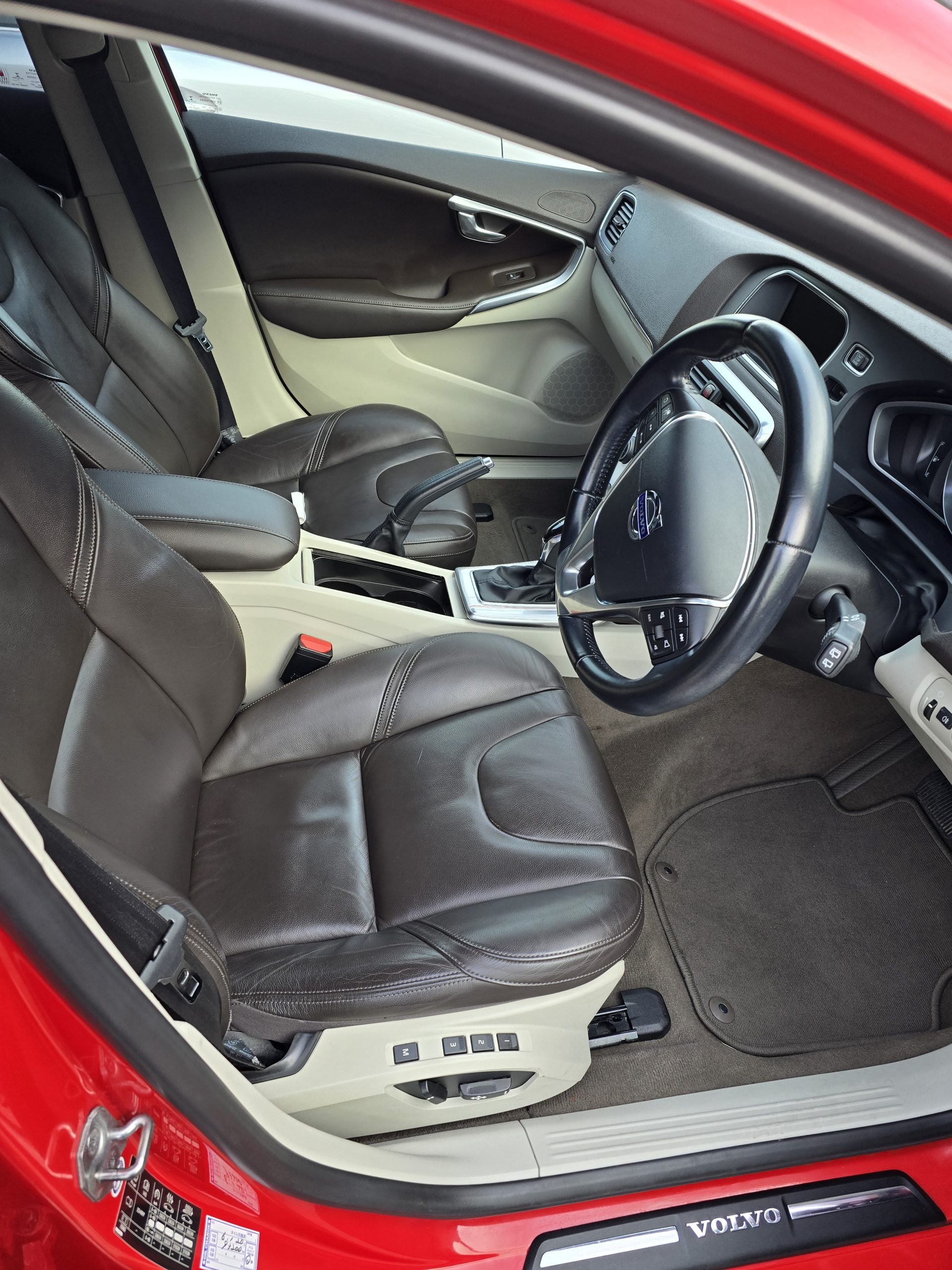 VOLVO-5