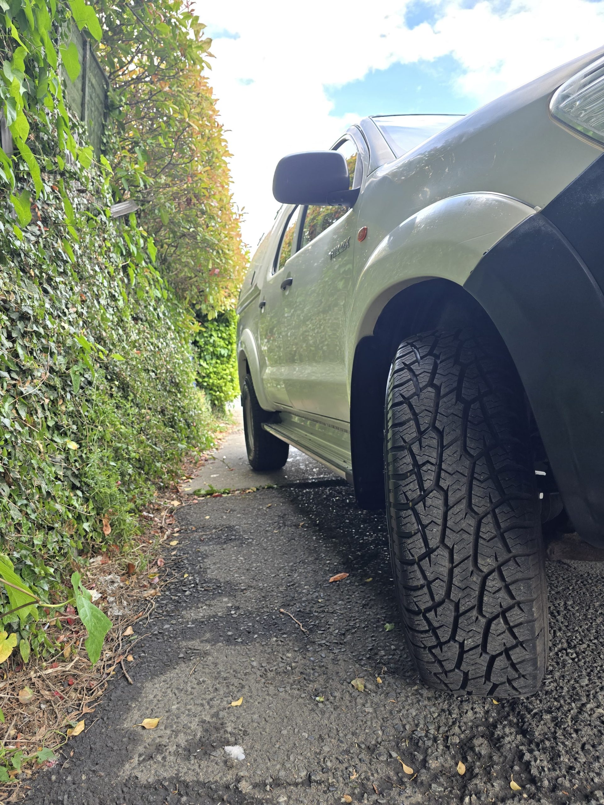 HILUX-8
