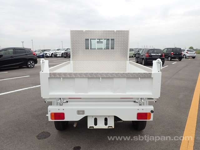 13-TIPPER-3