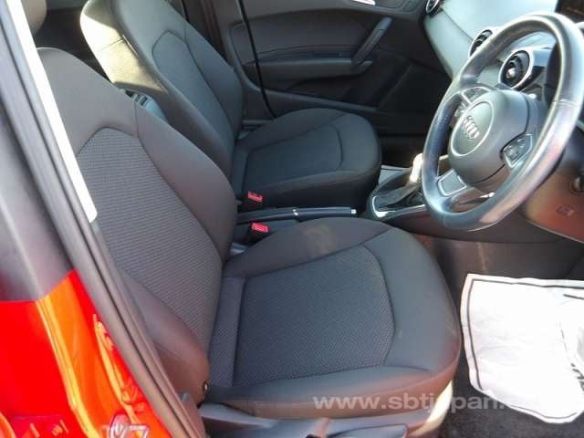 18-AUDI-A1-7